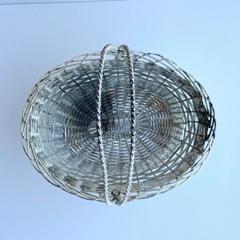 Vintage Wire‎ Metal Basket Silver Small With Handle Easter